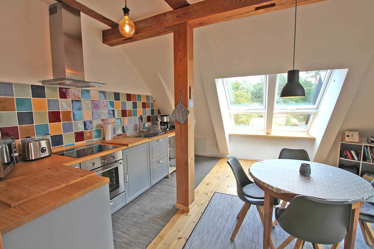 Ferienwohnung Im Forsthaus Am See Schwarz Exterior photo