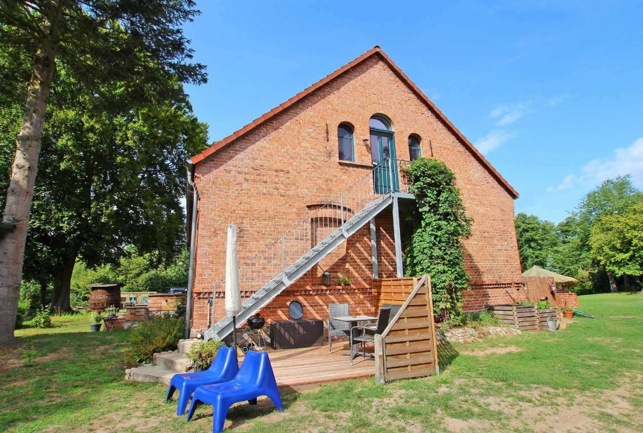 Ferienwohnung Im Forsthaus Am See Schwarz Exterior photo